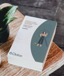 Clickoo guide, Create your international persona